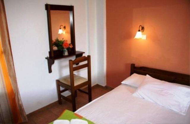 Triantafyllou Maria Rooms Skópelos Rum bild